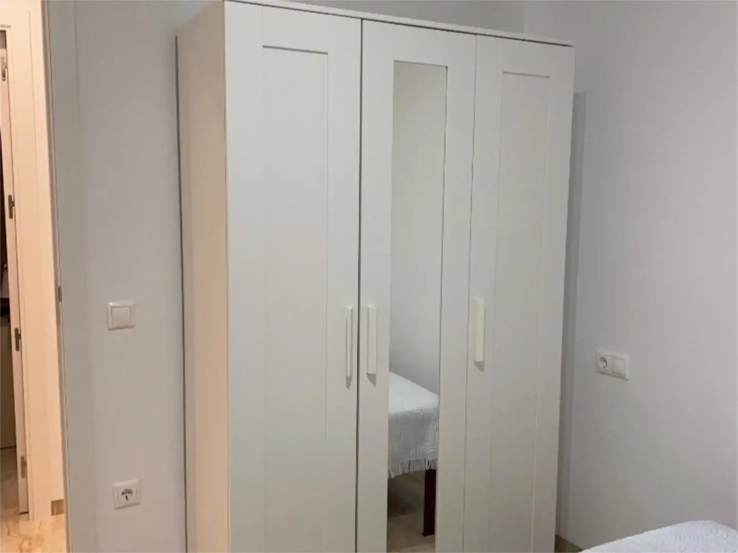 Dormitori de Pis de lloguer en Córdoba amb Aire condicionat, Calefacció i Terrassa