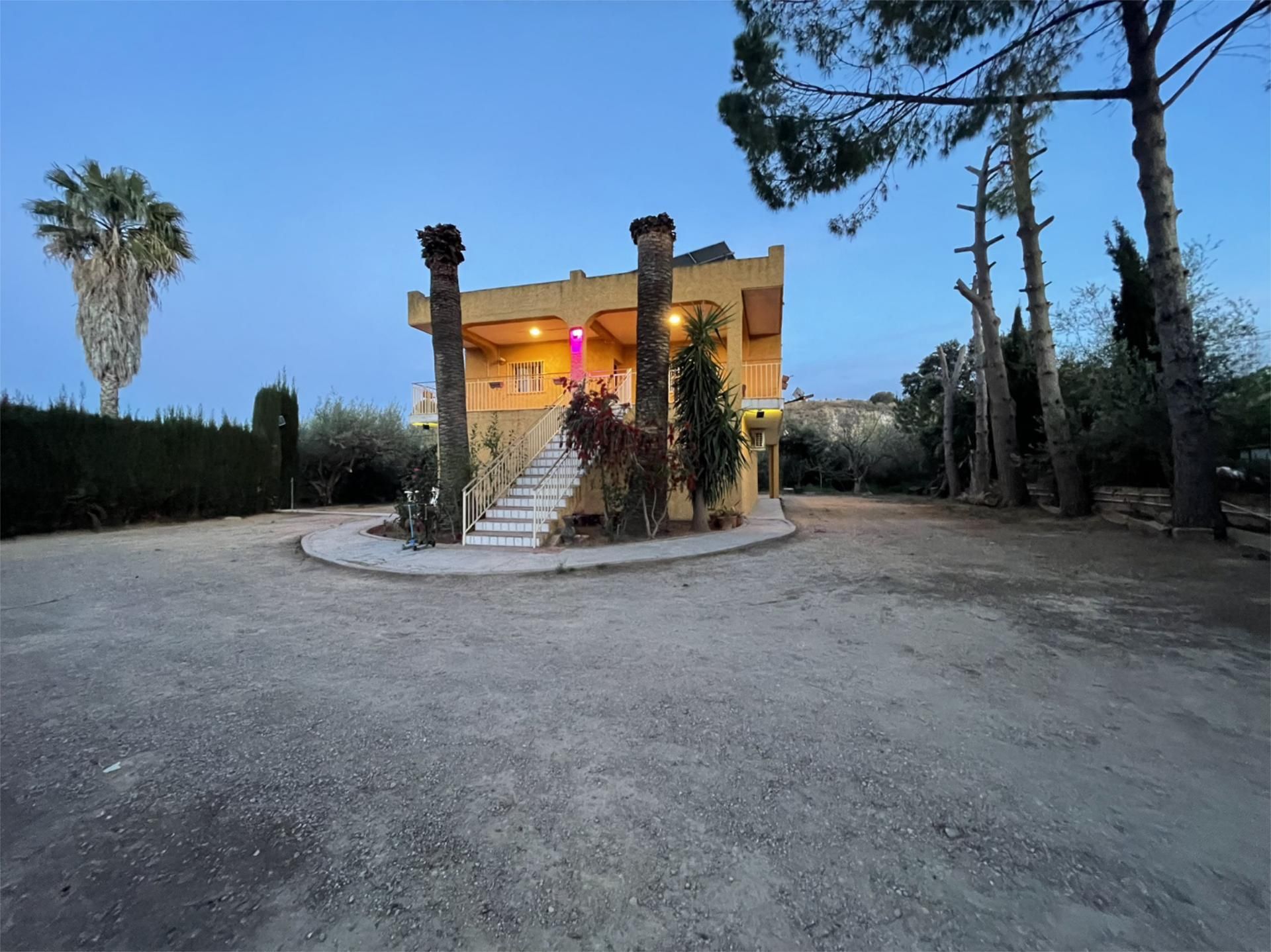 Vista exterior de Casa o xalet en venda en Real amb Aire condicionat, Terrassa i Piscina