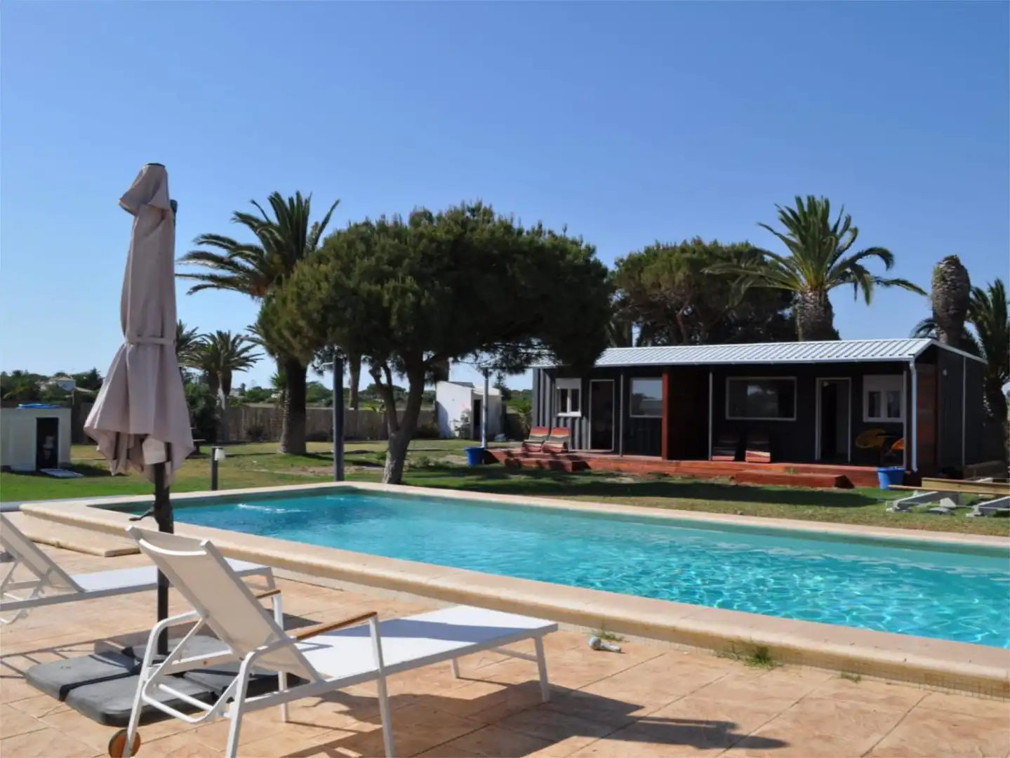 Wohnungen zur Miete in Pago Zahora, 175, Zahora Garten von Wohnungen zur Miete in Barbate mit Klimaanlage, Heizung und Privatgarten