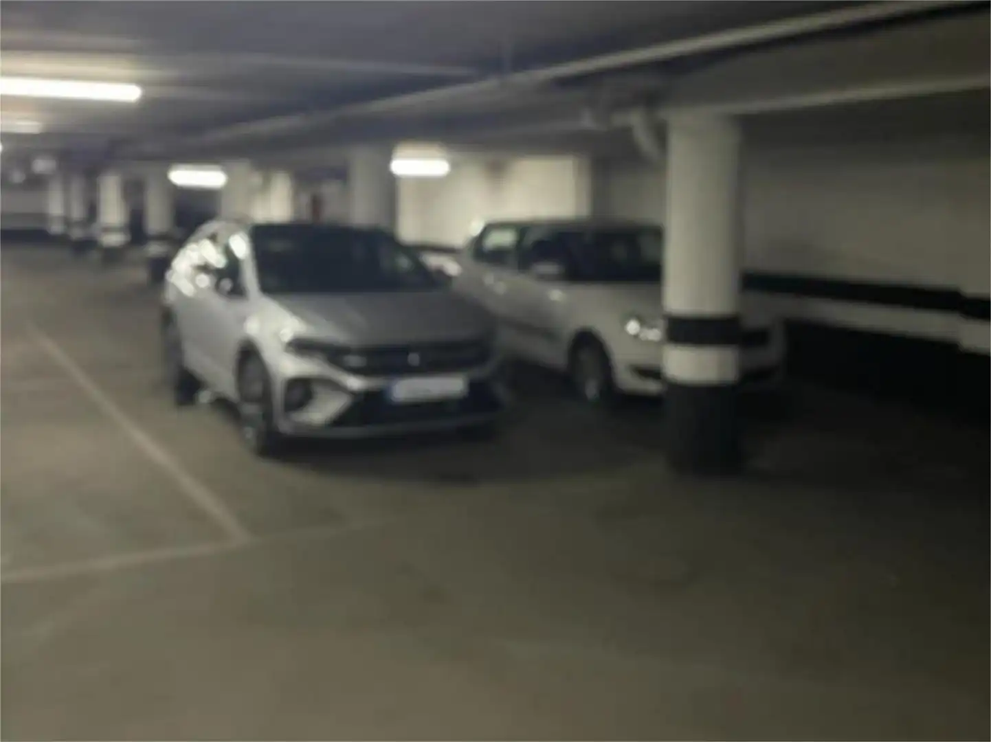 Garatge en venda a Calle de Juan Hurtado de Mendoza, 3, Nueva España Aparcament de Garatge en venda en Madrid