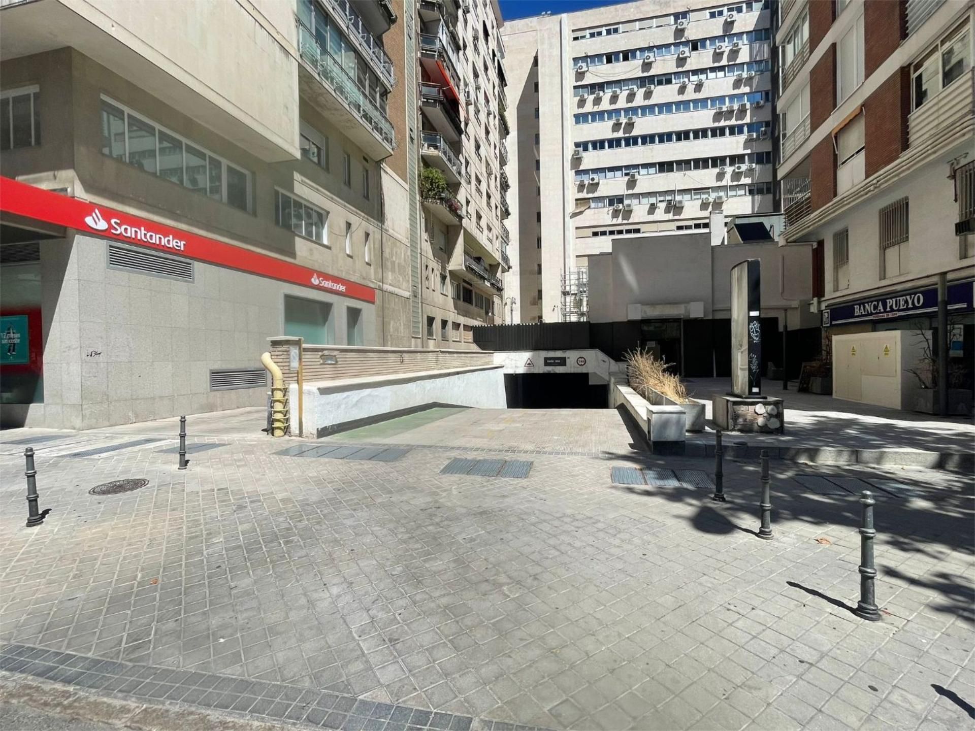 Exterior view of Garage for sale in  Madrid Capital