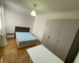 Bedroom of Apartment to share in  Madrid Capital