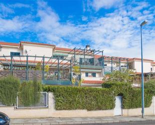 Exterior view of Flat to rent in Badajoz Capital  with Air Conditioner, Terrace and Swimming Pool