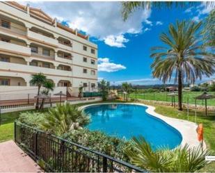 Vista exterior de Pis de lloguer en Mijas amb Terrassa i Piscina