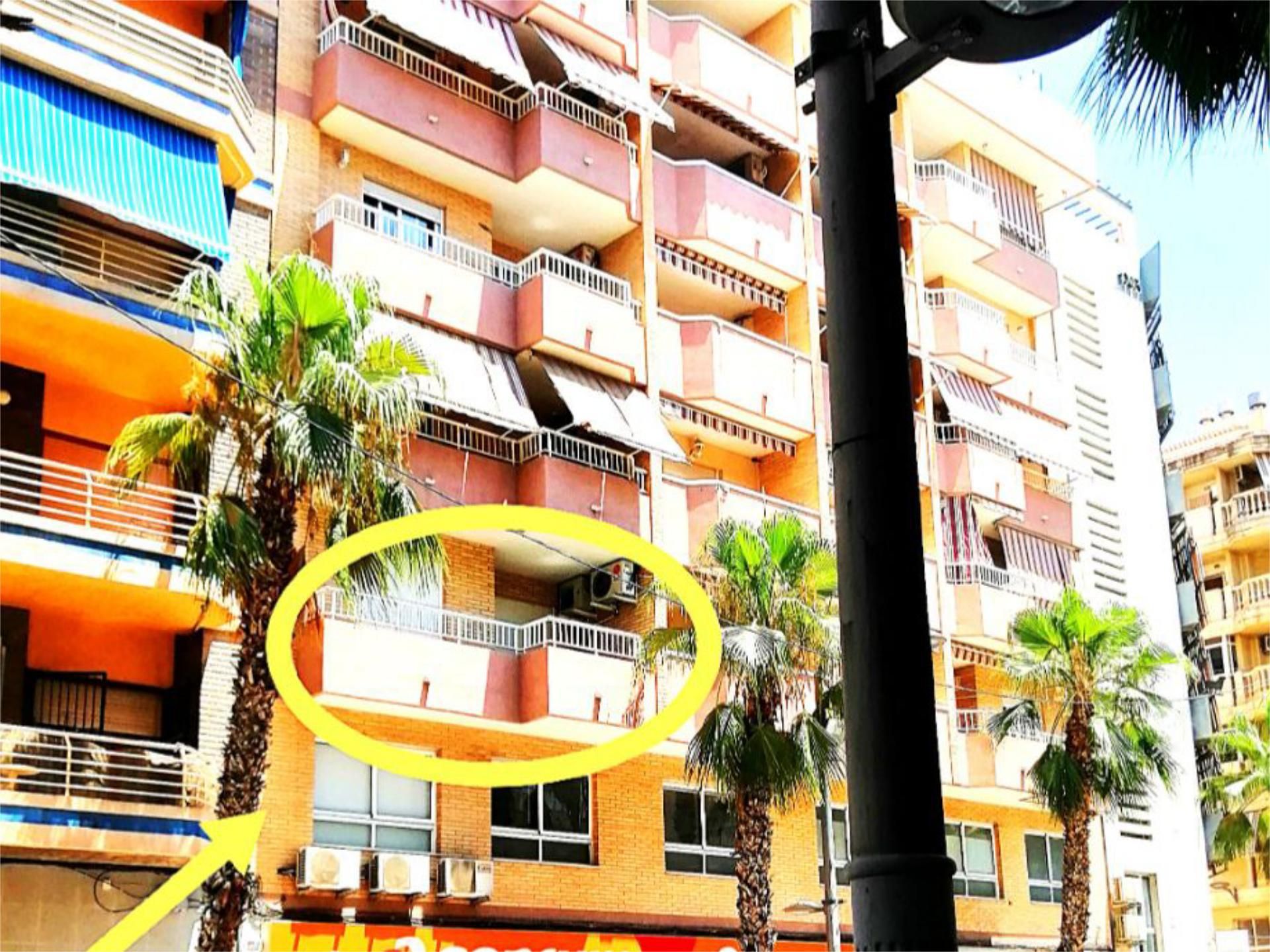 Flat to share in Avinguda Ancha de Castelar, 18, Centro
