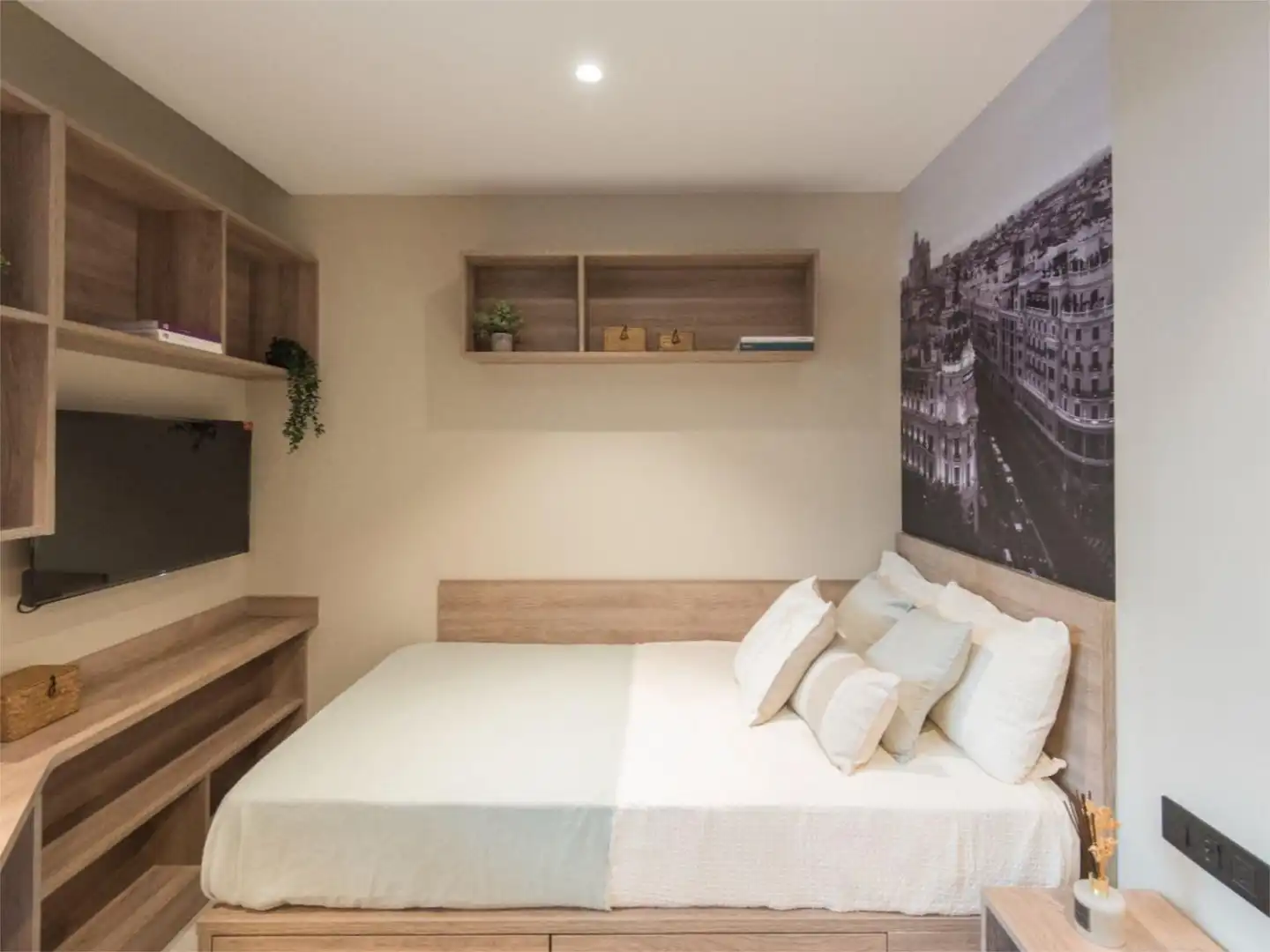 Flat for rent in Calle de Agustín de Foxá, 34, Castilla