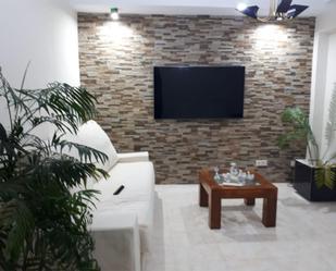 Living room of Flat for sale in Alcobendas  with Air Conditioner and Terrace