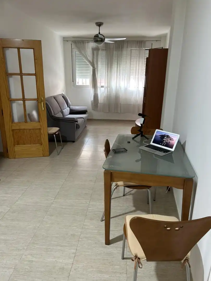 Sala d'estar de Apartament per a compartir en Almería
