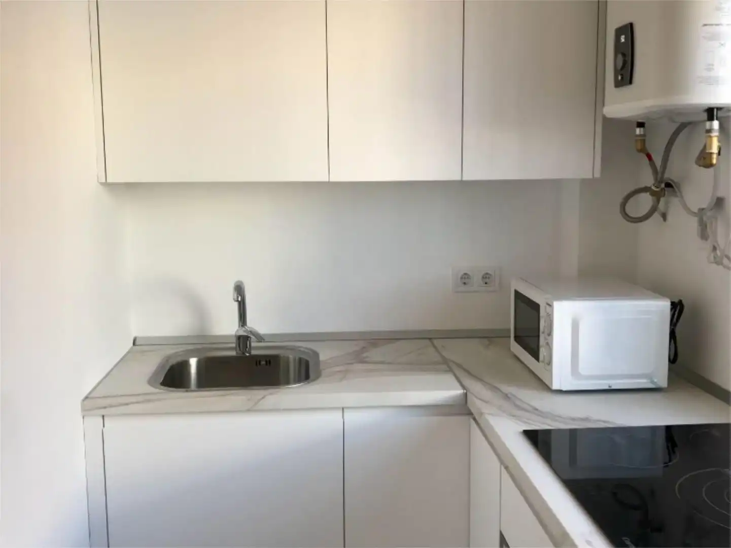 Flat for rent in Calle Bolivia, 40, Pedregalejo - Morlaco Kitchen of Flat for rent in Málaga
