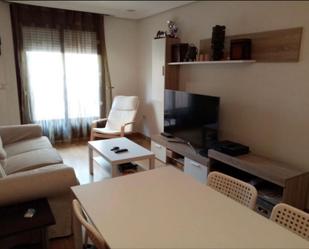 Flat to rent in Calle Juan I de Portugal, 3, Centro