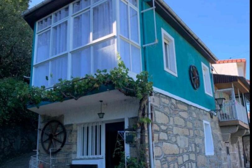 Foto 1 de Casa adosada de lloguer a Carretera Milagros, 7, Baños de Molgas, Ourense