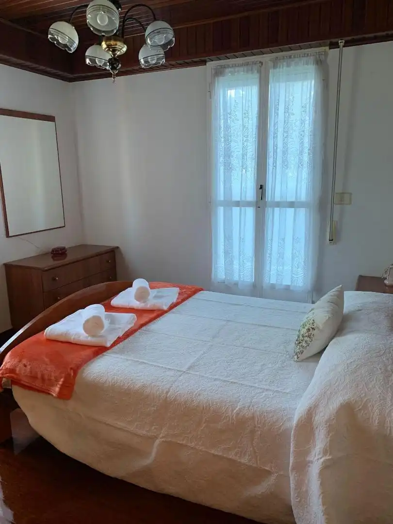 Casa adosada de lloguer a Carretera Milagros, 7, Baños de Molgas