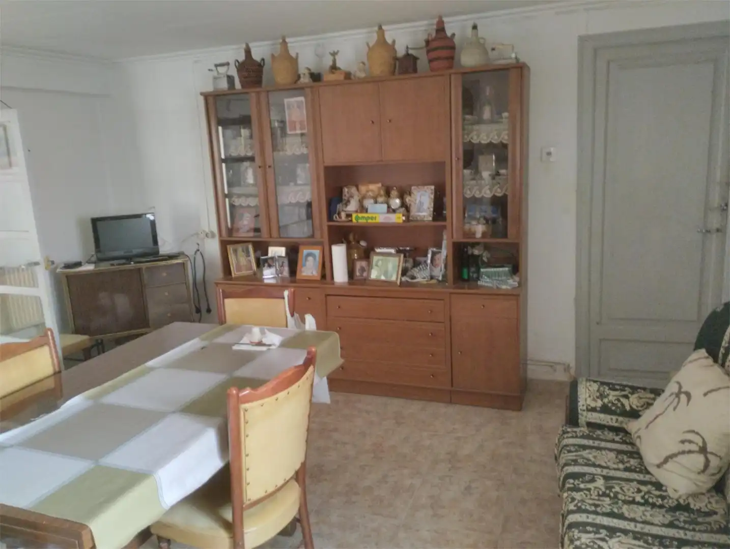 Comedor de Casa adosada en venta en Sinarcas con Calefacción