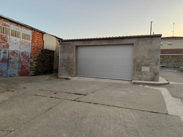 Garaje en Venta en Calle Padre Marcelino, 7 en Montejo