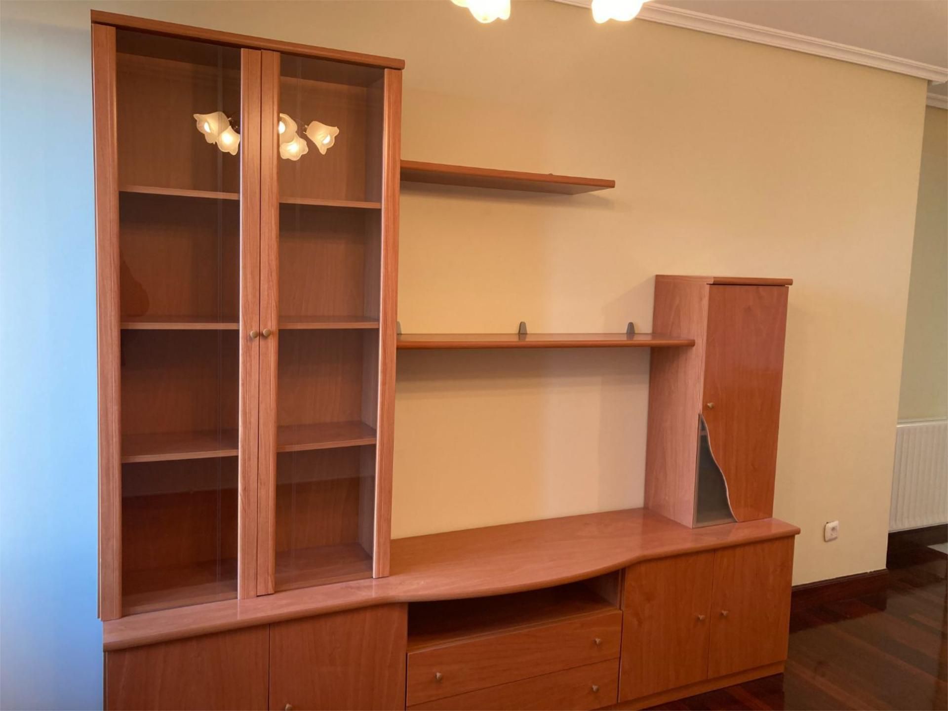 Pis en venda en Santurtzi  amb Balcó