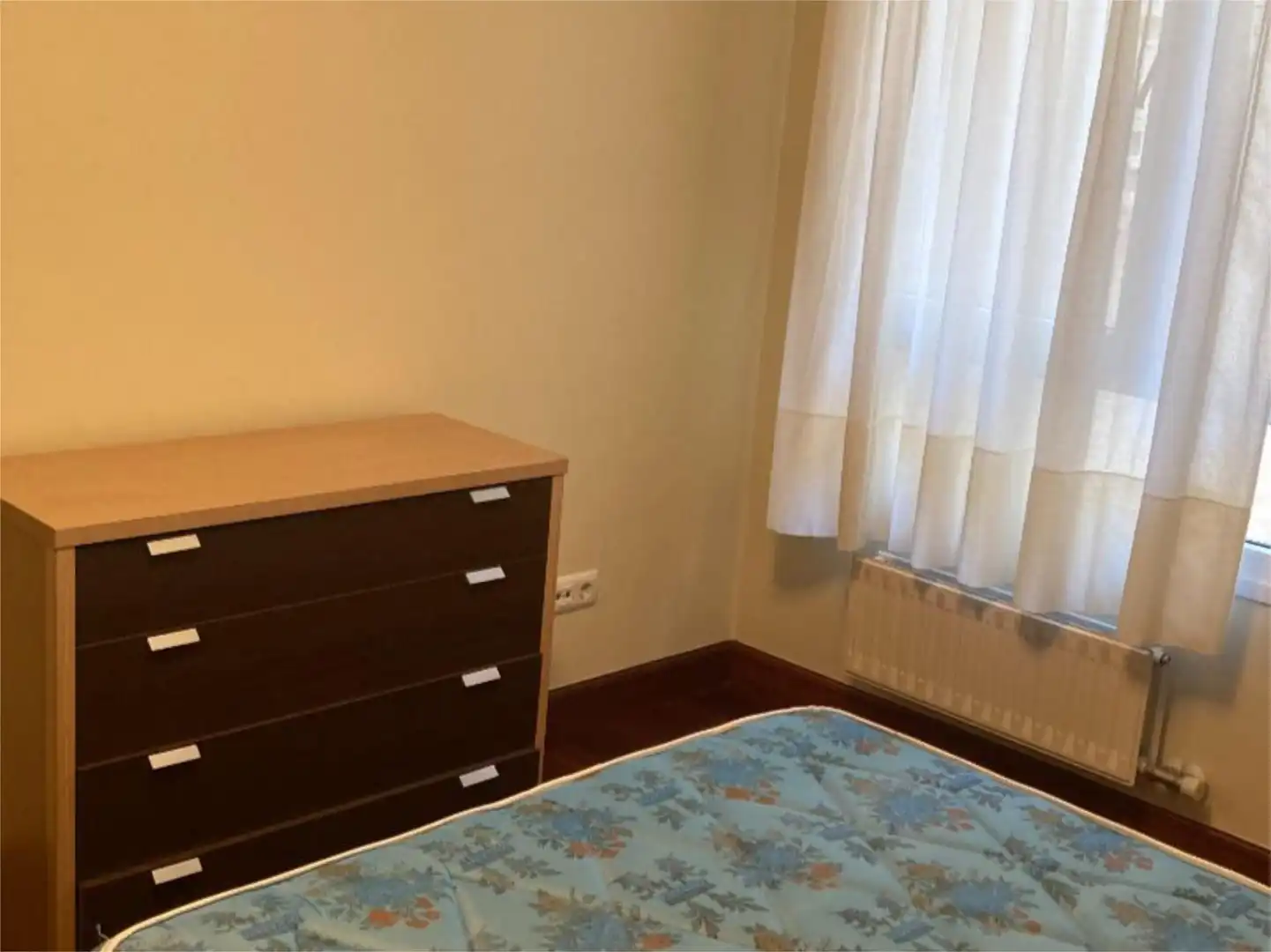 Piso en venta en Mamariga Kalea, 114, Mamariga Habitación de Piso en venta en Santurtzi con Balcón