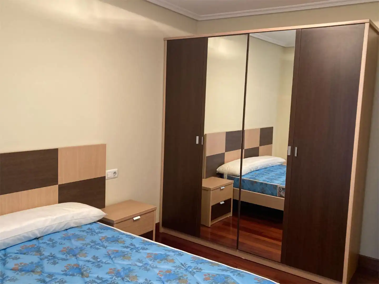 Piso en venta en Mamariga Kalea, 114, Mamariga Habitación de Piso en venta en Santurtzi con Balcón