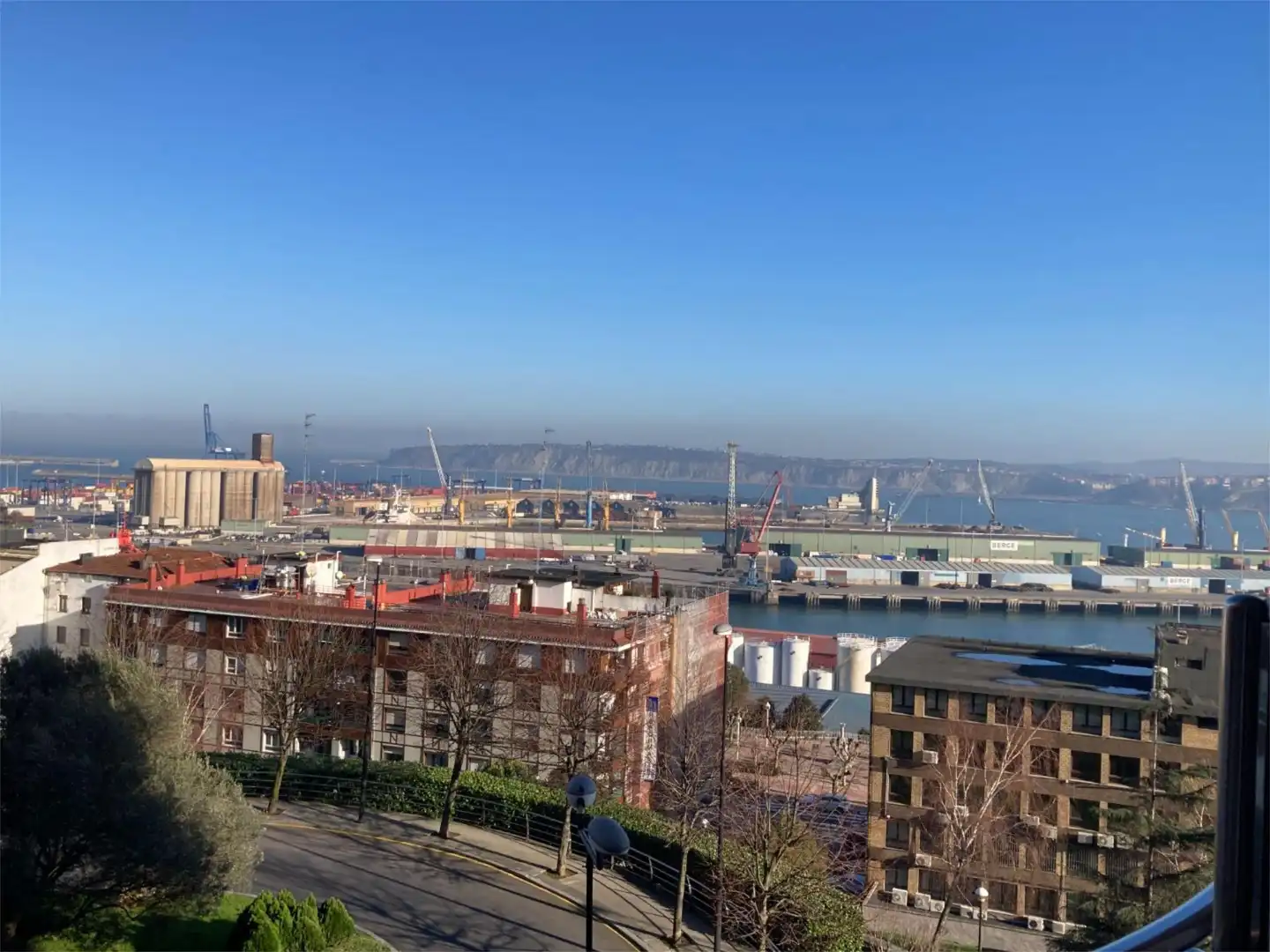 Piso en venta en Mamariga Kalea, 114, Mamariga Vista exterior de Piso en venta en Santurtzi con Balcón