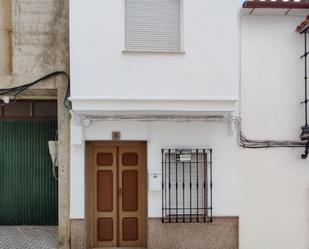 Exterior view of Single-family semi-detached for sale in Doña Mencía  with Air Conditioner and Terrace