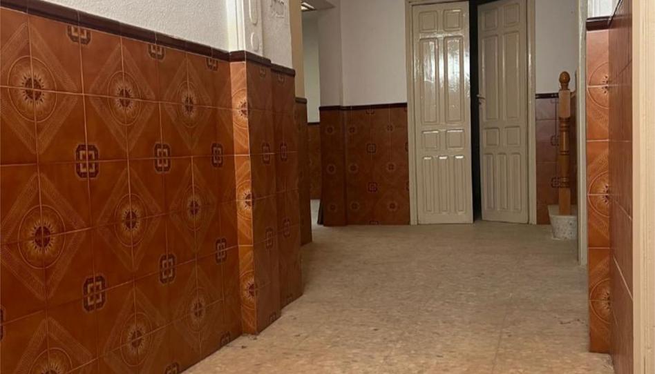 Single-family semi-detached for sale in Calle Convento, 55, Campo de Criptana, Ciudad Real - image 1 Photo 1 of Single-family semi-detached for sale in Calle Convento, 55, Campo de Criptana, Ciudad Real