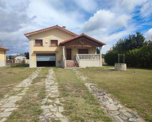 Exterior view of Single-family semi-detached to rent in Medina de Pomar  with Terrace