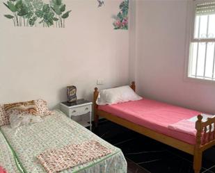 Bedroom of Flat to share in Torrevieja  with Air Conditioner and Balcony