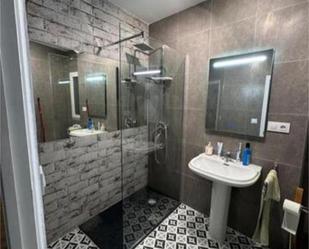 Bathroom of Flat to share in Mérida