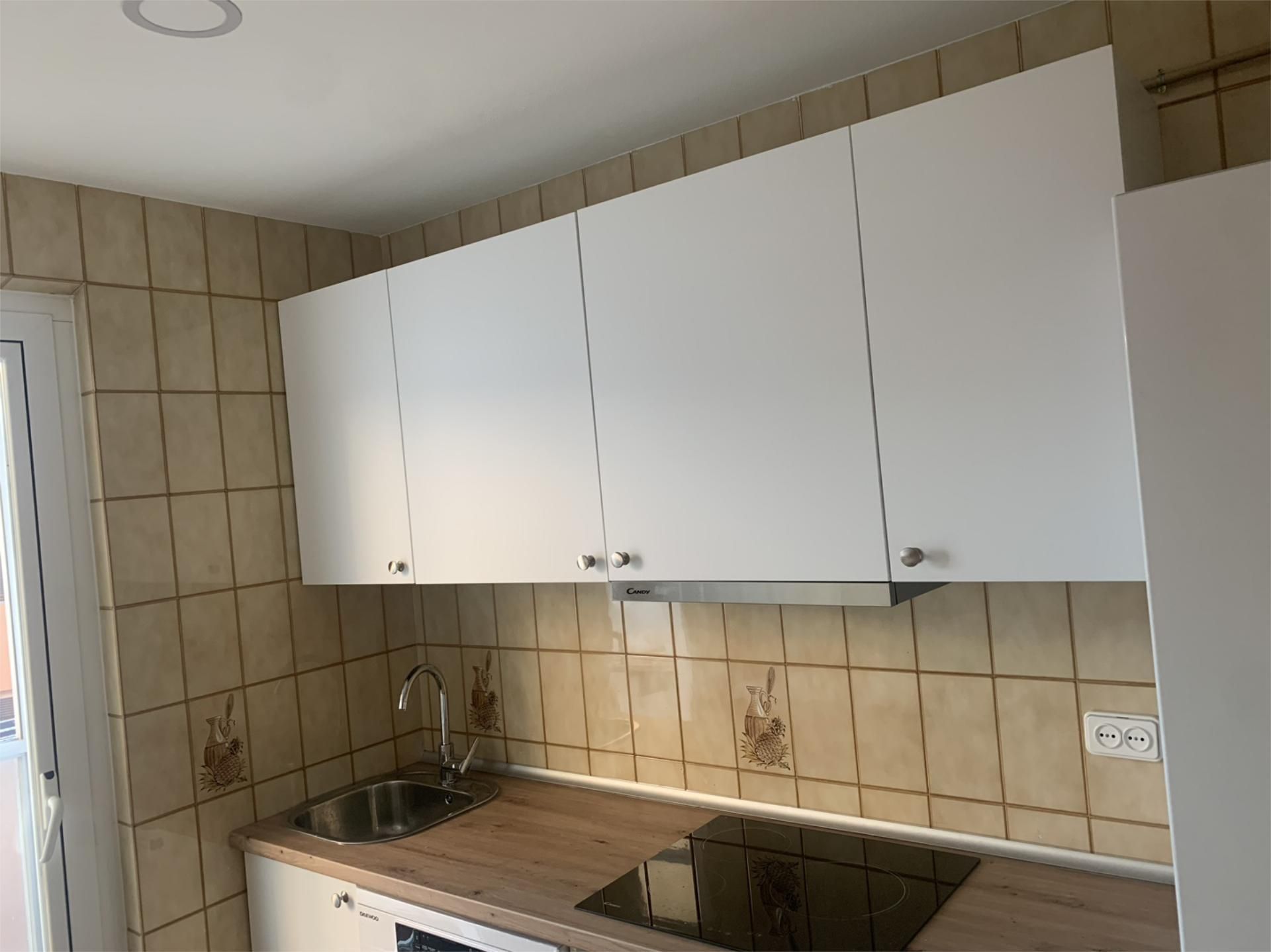 Kitchen of Flat to share in Soria Capital   with Heating, Parquet flooring and Furnished