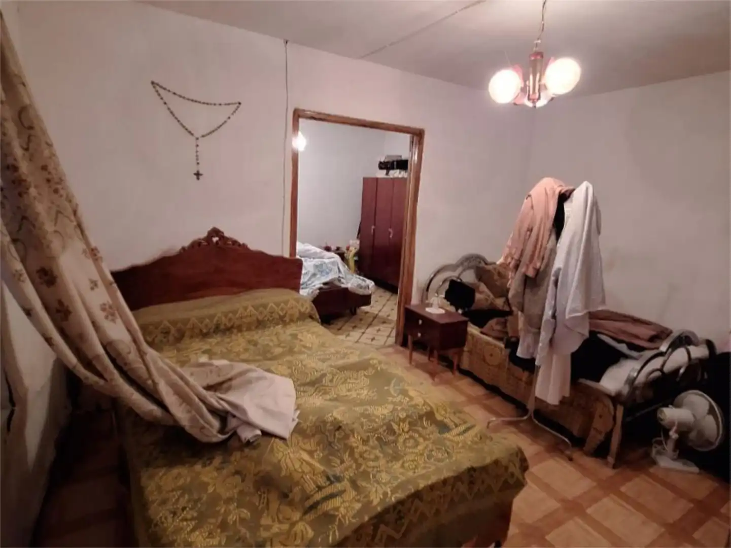 Country house zum Verkauf in Calle Mayor, 19, Villamandos Schlafzimmer von Country house zum Verkauf in Villamandos mit Privatgarten