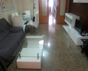 Sala d'estar de Apartament per a compartir en  Murcia Capital amb Terrassa i Piscina