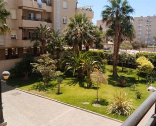 Jardí de Pis de lloguer en Salobreña amb Terrassa