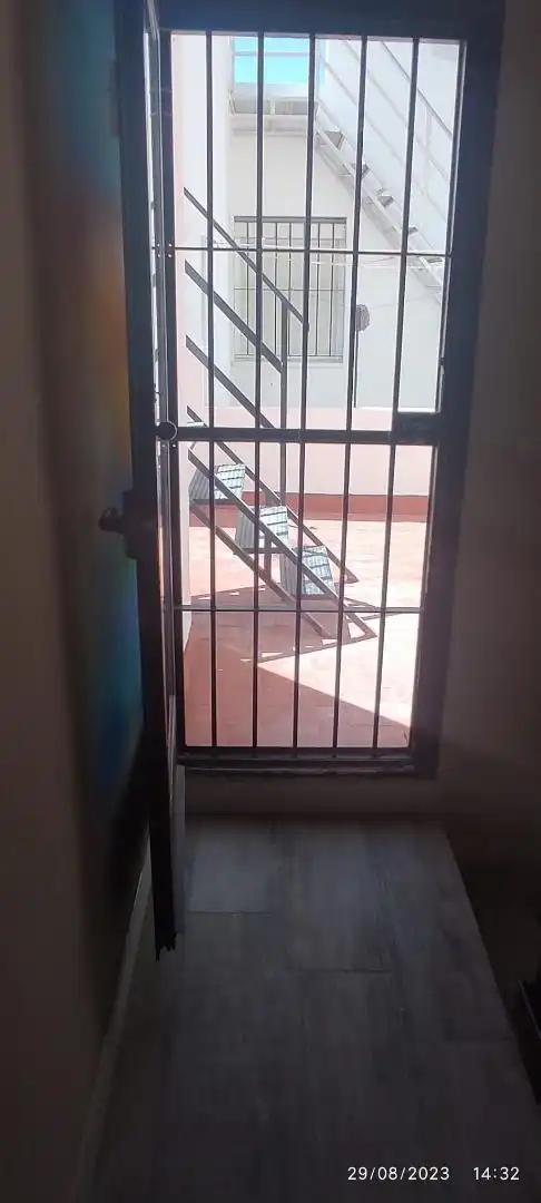 Casa adosada de alquiler en Calle Sebastián Elcano, 64, V Centenario - Piletas - Capuchinos Casa adosada de alquiler en Sanlúcar de Barrameda con Aire acondicionado, Terraza y Trastero
