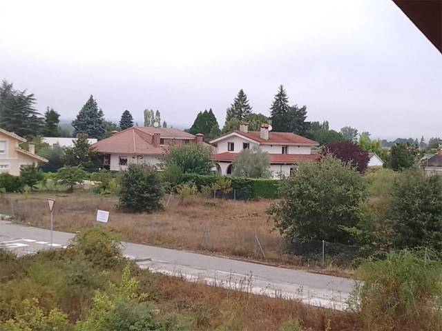 Terreno en Venta en Calle Astorga, 10 en Medina de Pomar