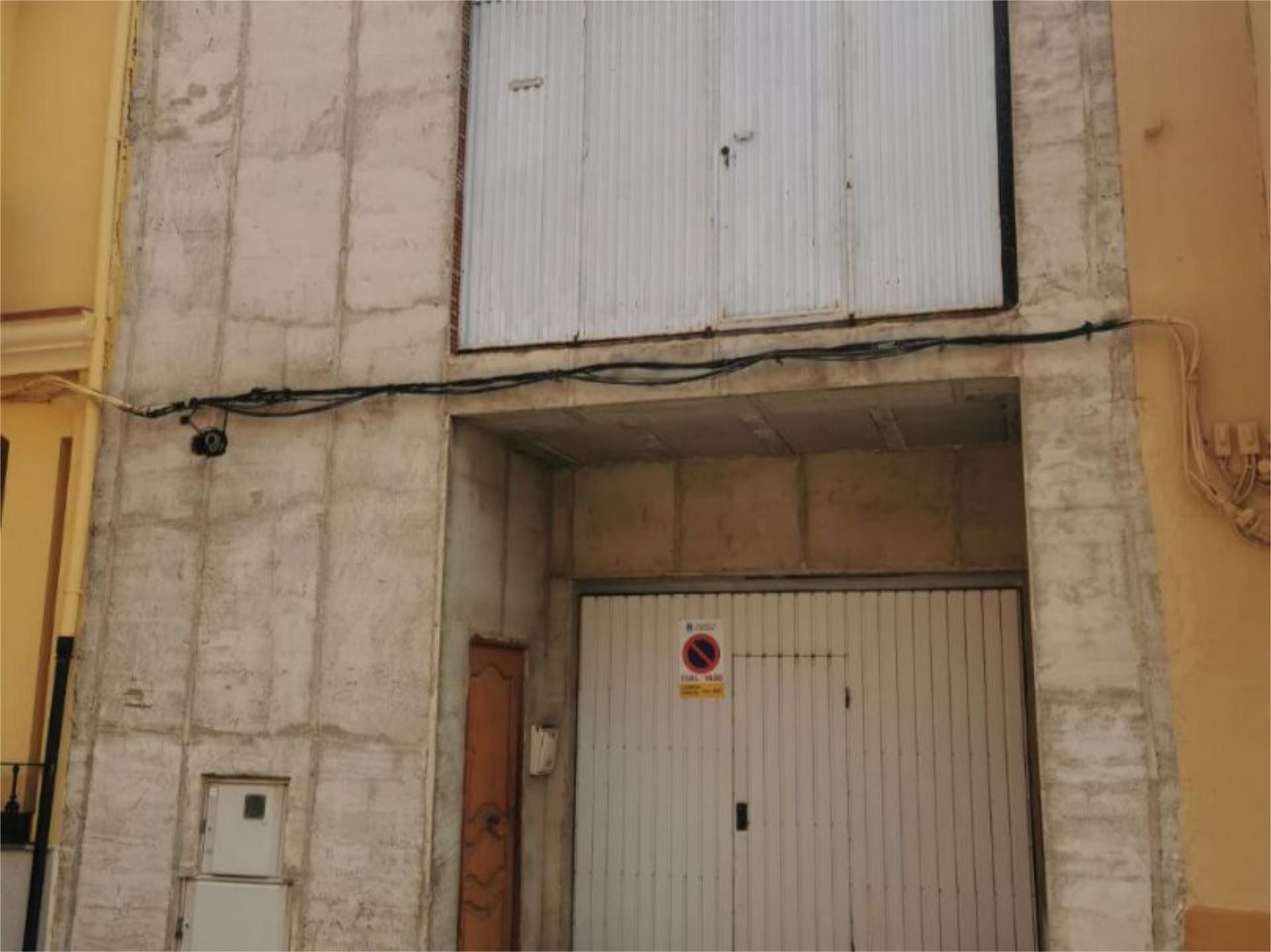 Vista exterior de Pis en venda en La Vall d'Uixó amb Terrassa i Traster