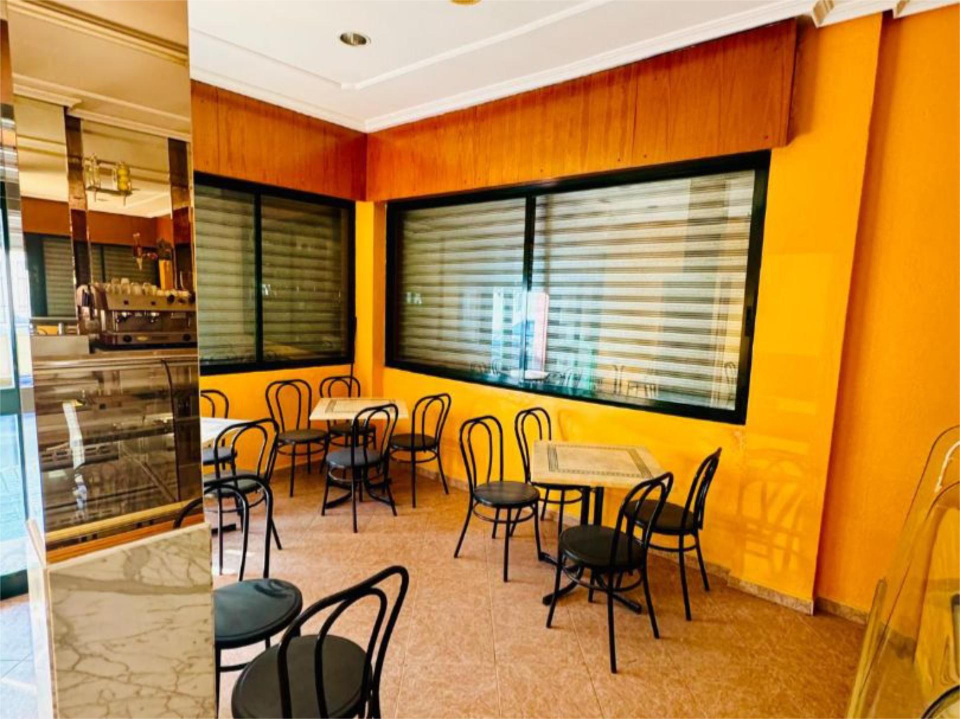 Premises for sale in  Córdoba Capital  with Air Conditioner, Heating and Furnished