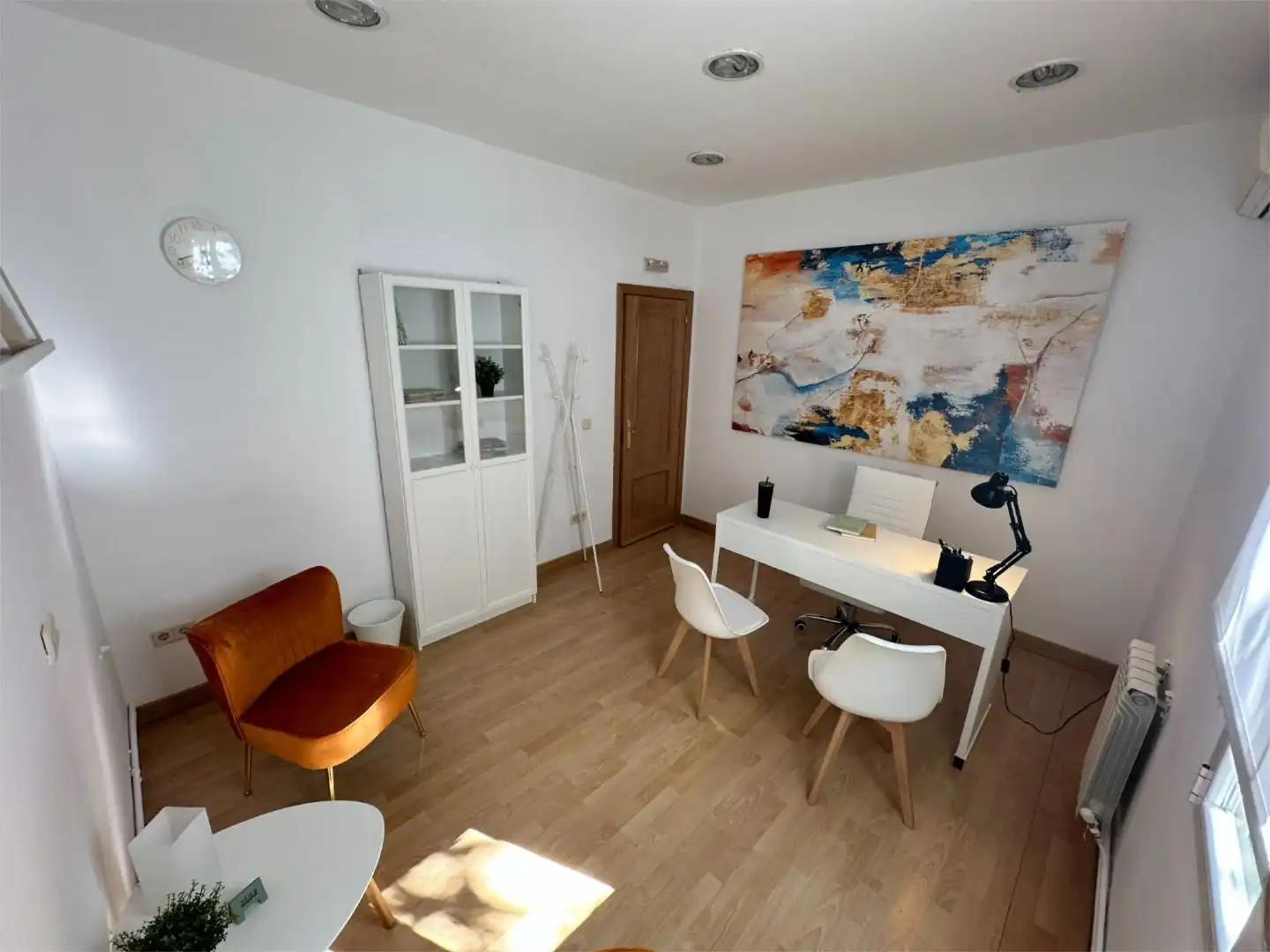 Oficina de lloguer a Calle del Príncipe de Vergara, 256, Hispanoamérica - Bernabéu Sala d'estar de Oficina de lloguer en Madrid