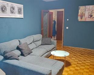 Living room of Flat to share in  Tarragona Capital  with Air Conditioner, Terrace and Balcony