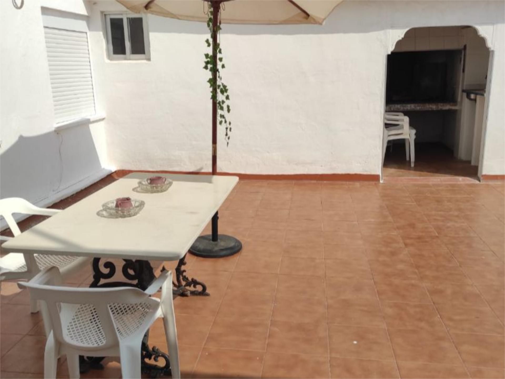 Pis per a compartir a Carrer de Sevilla, 40, Moncada