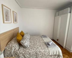 Bedroom of Flat to rent in Santander  with Terrace