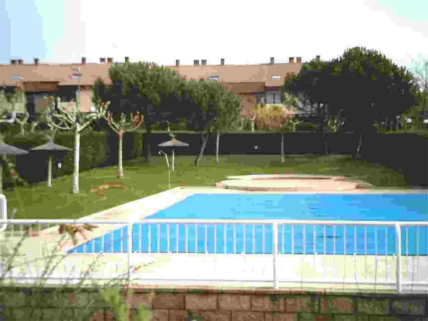 Casa adosada de alquiler en Calle Playa de Sangenjo, 32, El Pinar - Punta Galea Casa adosada de alquiler en Calle Playa de Sangenjo, 32, El Pinar - Punta Galea