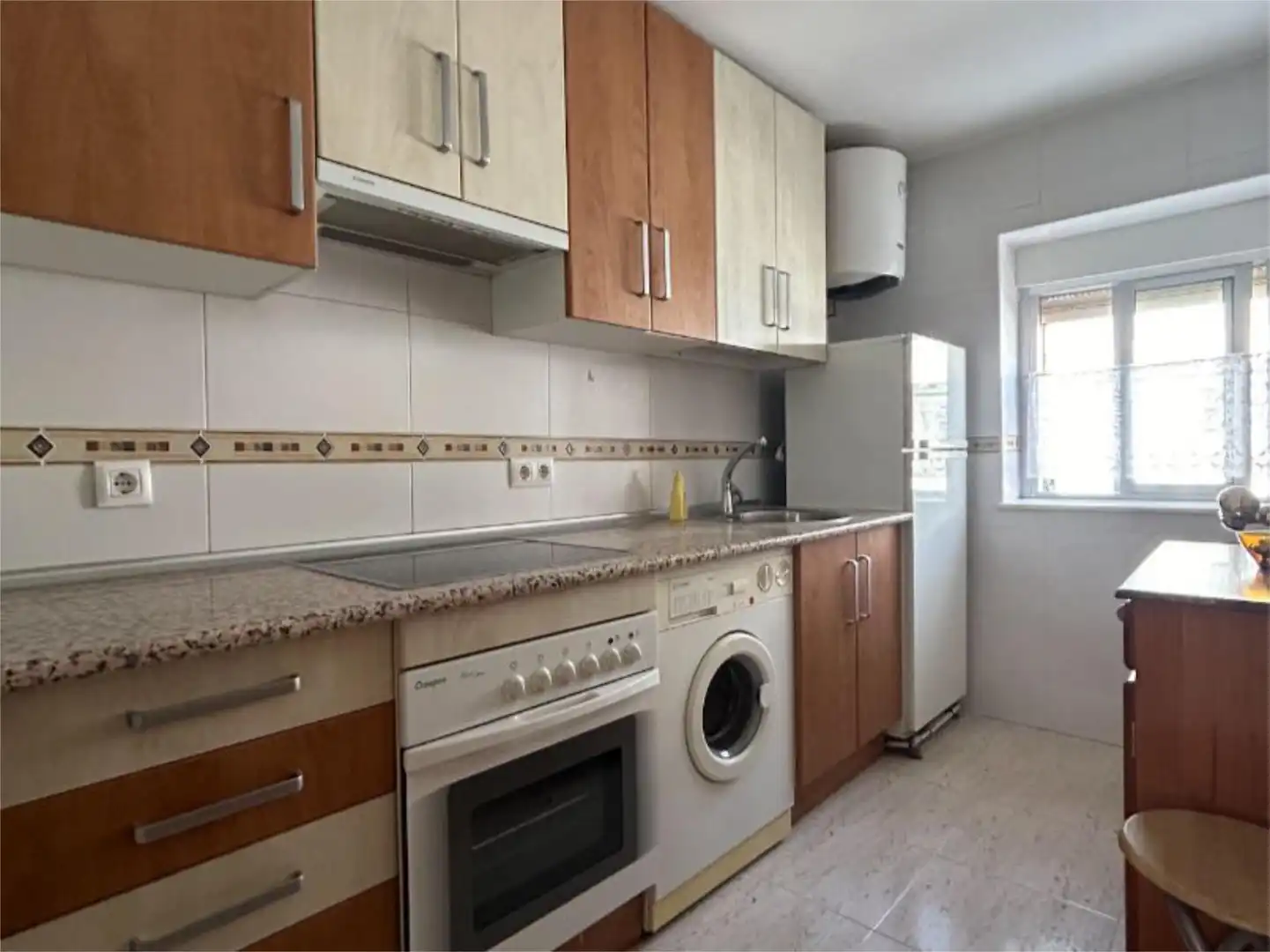 Flat for sale in Calle Moriscos, 12, Pizarrales Kitchen of Flat for sale in Salamanca with Furnished