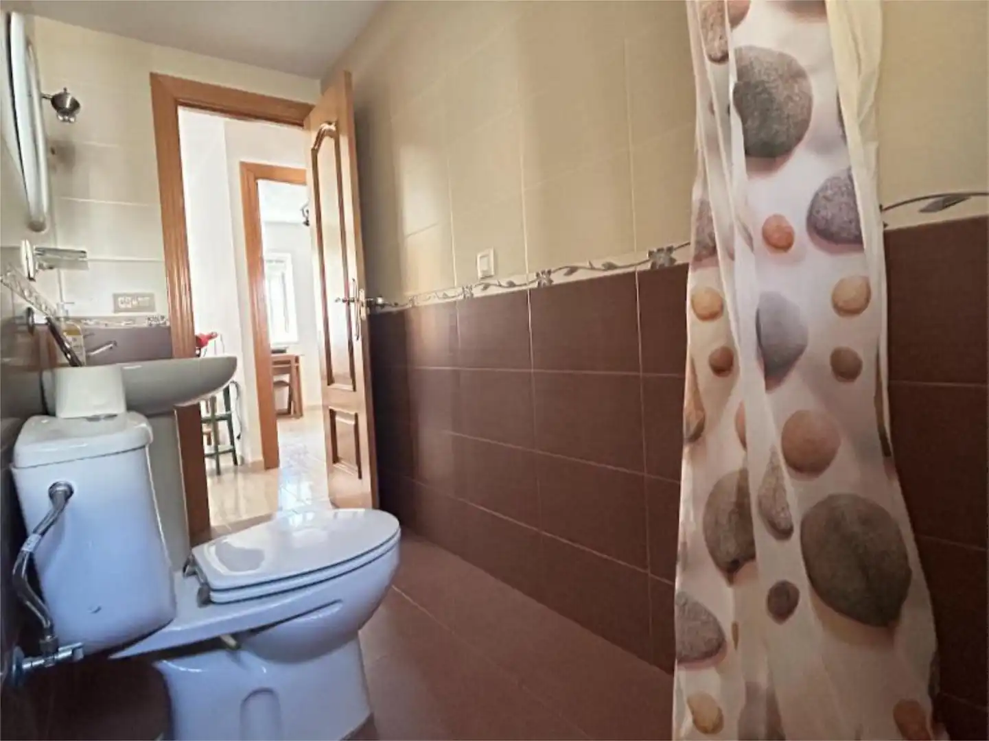 Flat for sale in Calle Moriscos, 12, Pizarrales Bathroom of Flat for sale in Salamanca with Furnished