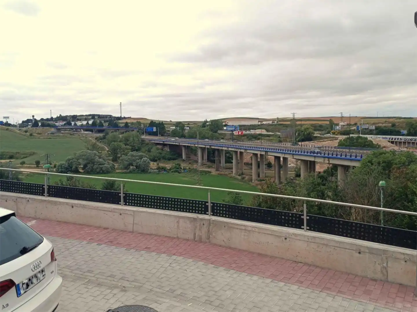 Ground floor for sale in Paseo de los Pisones, 149, San Agustín - Parque Europa Exterior view of Ground floor for sale in Burgos