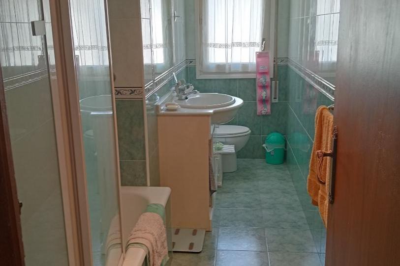 Flat to share in Avenida Juan XXIII, 30, Estación, Huesca - image 1 Photo 1 of Flat to share in Avenida Juan XXIII, 30, Estación, Huesca