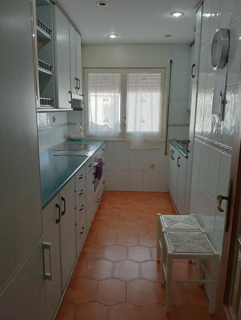 Zimmer in Avenida Juan XXIII, 30, Estación
