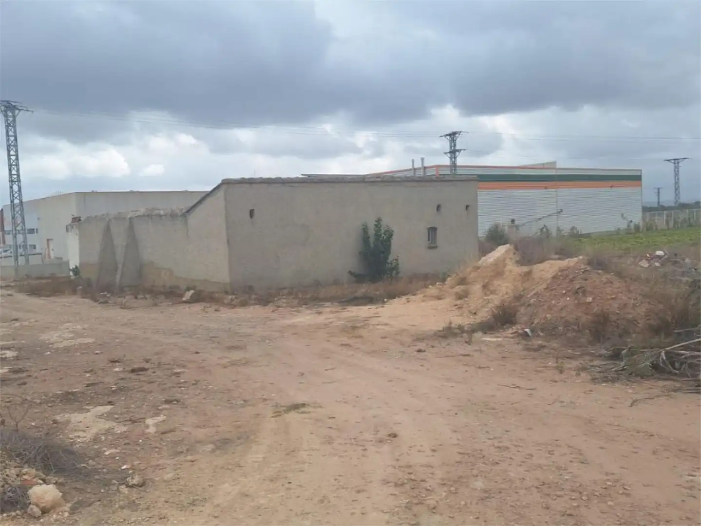 Nave industrial en venta en Llíria
