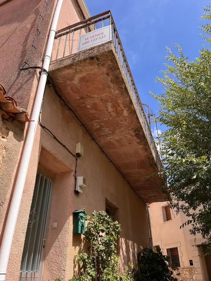 Exterior view of Flat for sale in Alcolea del Pinar  with Terrace, Furnished and Oven