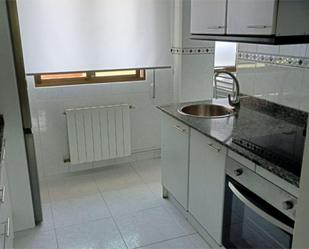 Kitchen of Flat to share in Torrelavega 