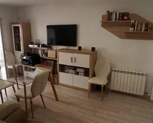 Living room of Flat for sale in  Granada Capital  with Air Conditioner and Balcony