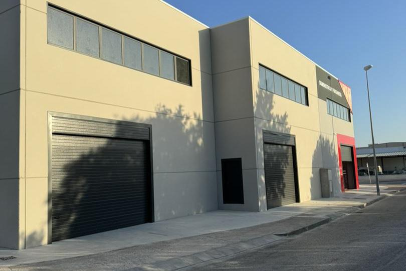 Photo 1 of Industrial buildings to rent in Avenida de Los Albañiles, 35, Conil, Cádiz
